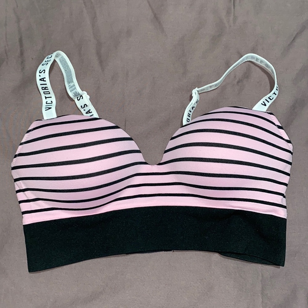 VS Wireless Push-Up Bra